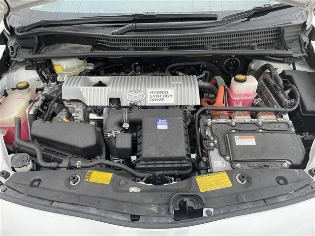 プリウス S 純正ナビ CD/DVD/フルセグ/Bluetooth/SD プッシュスタート スマートキー スペアキー HIDヘッドライト オートライト フォグライト ステアリングスイッチ バックカメラ(31枚目)