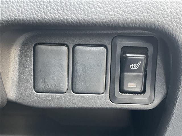 ｅＫカスタム Ｔ　純正オーディオ　ターボ車　シートヒーター　プッシュスタート　スマートキー（4枚目）