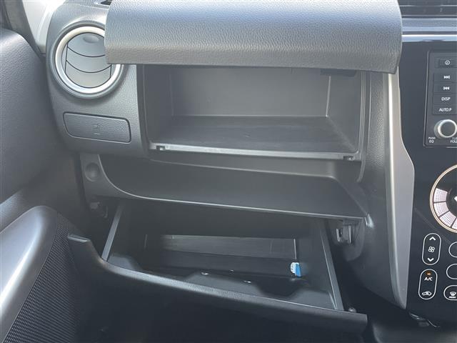 ｅＫカスタム Ｔ　純正オーディオ　ターボ車　シートヒーター　プッシュスタート　スマートキー（17枚目）