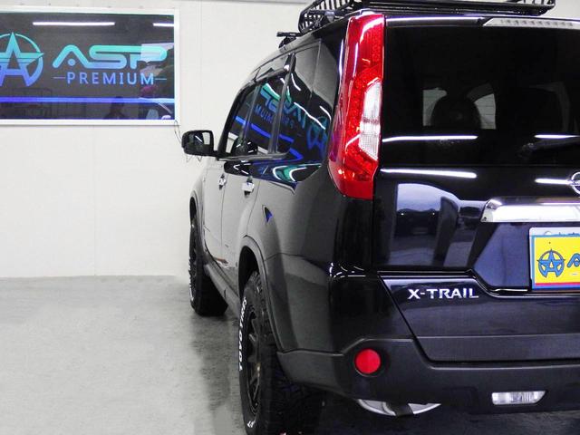 エクストレイル ２０Ｘｔｔ　４ＷＤ　リフトアップ　社外１６インチＡＷ　ＴＯＹＯオープンカントリー　黒革シートヒータ　ルーフキャリア＆ラック　純正ＨＤＤナビ　地デジＴＶ　バックカメラ　インナーブラックライト加工　ブラックグリル（24枚目）