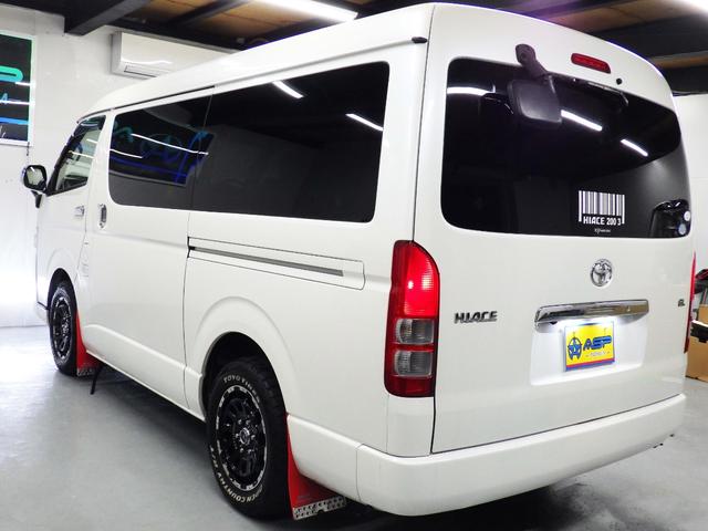ハイエースワゴン ＧＬ　純正ＳＤナビ　バックカメラ　ＥＴＣ　社外グリル　地デジ　左側パワースライド　社外ヘッドライト　ドアバイザー　メッキドアミラー　４型フェイス（18枚目）