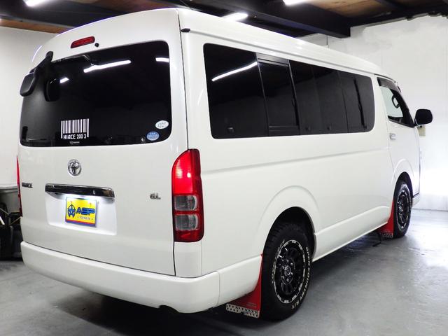 ハイエースワゴン ＧＬ　純正ＳＤナビ　バックカメラ　ＥＴＣ　社外グリル　地デジ　左側パワースライド　社外ヘッドライト　ドアバイザー　メッキドアミラー　４型フェイス（19枚目）