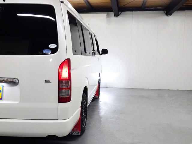 ハイエースワゴン ＧＬ　純正ＳＤナビ　バックカメラ　ＥＴＣ　社外グリル　地デジ　左側パワースライド　社外ヘッドライト　ドアバイザー　メッキドアミラー　４型フェイス（20枚目）