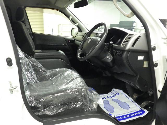 ハイエースワゴン ＧＬ　純正ＳＤナビ　バックカメラ　ＥＴＣ　社外グリル　地デジ　左側パワースライド　社外ヘッドライト　ドアバイザー　メッキドアミラー　４型フェイス（25枚目）