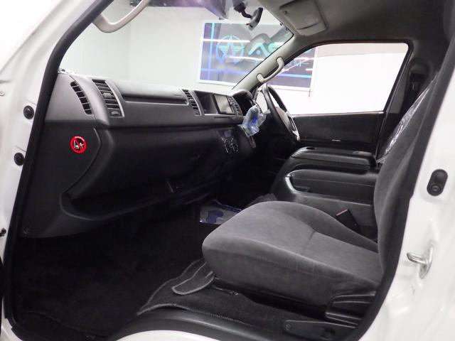 ハイエースワゴン ＧＬ　純正ＳＤナビ　バックカメラ　ＥＴＣ　社外グリル　地デジ　左側パワースライド　社外ヘッドライト　ドアバイザー　メッキドアミラー　４型フェイス（26枚目）