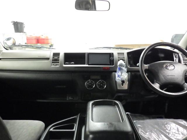 ハイエースワゴン ＧＬ　純正ＳＤナビ　バックカメラ　ＥＴＣ　社外グリル　地デジ　左側パワースライド　社外ヘッドライト　ドアバイザー　メッキドアミラー　４型フェイス（27枚目）