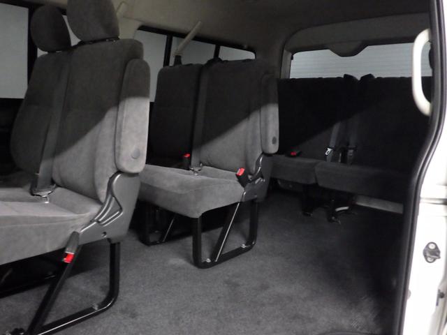 ハイエースワゴン ＧＬ　純正ＳＤナビ　バックカメラ　ＥＴＣ　社外グリル　地デジ　左側パワースライド　社外ヘッドライト　ドアバイザー　メッキドアミラー　４型フェイス（30枚目）