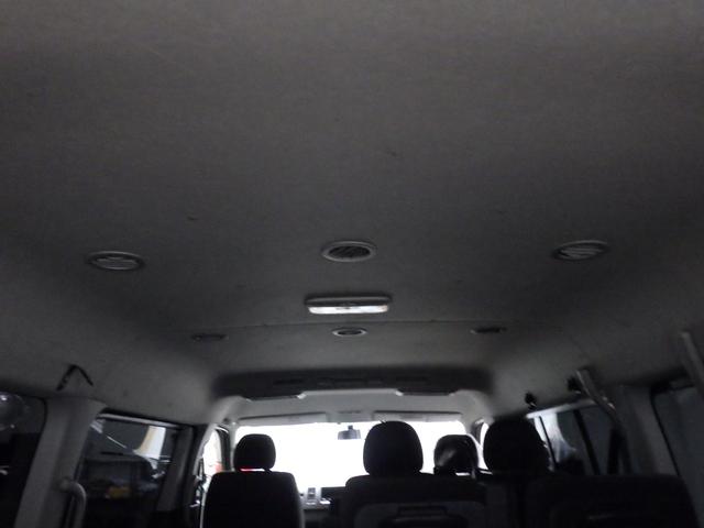 ハイエースワゴン ＧＬ　純正ＳＤナビ　バックカメラ　ＥＴＣ　社外グリル　地デジ　左側パワースライド　社外ヘッドライト　ドアバイザー　メッキドアミラー　４型フェイス（32枚目）