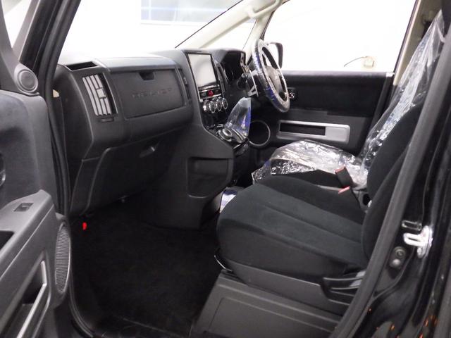 デリカＤ：５ Ｄ　パワーパッケージ　アルパイン９インチナビ　バックカメラ　ＥＴＣ　両側パワースライド　フリップダウンモニター　４ＷＤ　ディーゼル車　ドアバイザー　スマートキー　シートヒーター　パドルシフト　フロントサイドカメラ　ターボ車（30枚目）