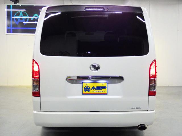 ハイエースバン ロングスーパーGL 社外エアロ 社外16インチAW ルーフスポイラーカバー ローダウン 社外SDナビ バックカメラ 両側スライドドア ETC 地デジ キーレス ドアバイザー(21枚目)