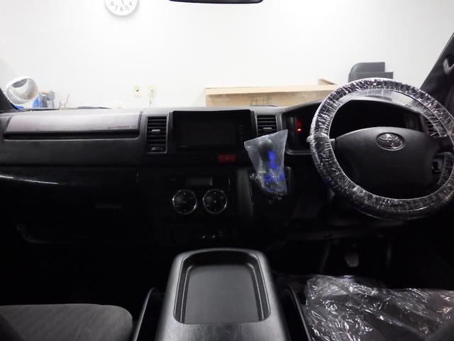 ハイエースバン ロングスーパーGL 社外エアロ 社外16インチAW ルーフスポイラーカバー ローダウン 社外SDナビ バックカメラ 両側スライドドア ETC 地デジ キーレス ドアバイザー(31枚目)