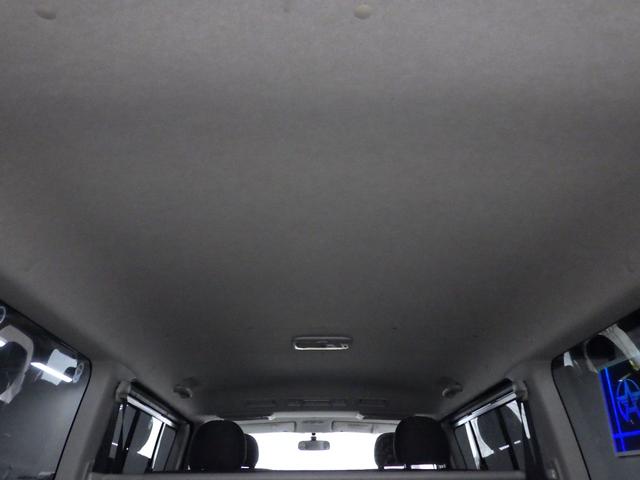 ハイエースバン ロングスーパーGL 社外エアロ 社外16インチAW ルーフスポイラーカバー ローダウン 社外SDナビ バックカメラ 両側スライドドア ETC 地デジ キーレス ドアバイザー(36枚目)