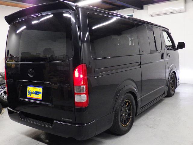 ハイエースバン ロングスーパーＧＬ　ワンオーナー　モデリスタエアロ　社外１５インチＡＷ　社外ＳＤナビ　バックカメラ　ＥＴＣ　ウッドコンビハンドル　ベッドキット　フェンダーカバー　ボンネットスポイラー　サイドエアロ　ローダウン（16枚目）
