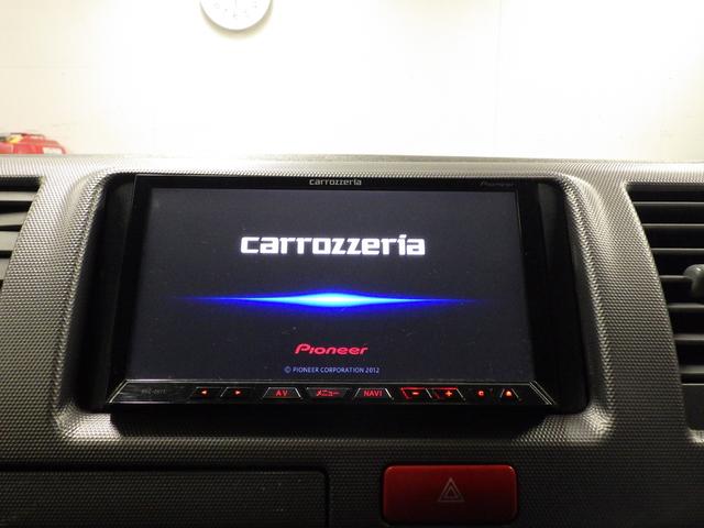 ハイエースバン ロングスーパーＧＬ　ワンオーナー　モデリスタエアロ　社外１５インチＡＷ　社外ＳＤナビ　バックカメラ　ＥＴＣ　ウッドコンビハンドル　ベッドキット　フェンダーカバー　ボンネットスポイラー　サイドエアロ　ローダウン（31枚目）