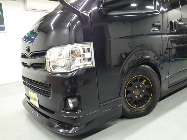 ハイエースバン ロングスーパーＧＬ　ワンオーナー　モデリスタエアロ　社外１５インチＡＷ　社外ＳＤナビ　バックカメラ　ＥＴＣ　ウッドコンビハンドル　ベッドキット　フェンダーカバー　ボンネットスポイラー　サイドエアロ　ローダウン（38枚目）