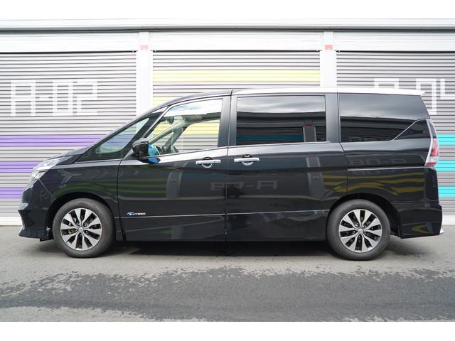 セレナ ハイウェイスター Vセレクション 衝突安全ボディ I-STOP VDC デュアルエアコン Aクルーズ LEDヘッドライト オートライト 3列シート キーレス ウォークスルー フルフラットシート パワーウインドウ エアバッグ ABS(8枚目)