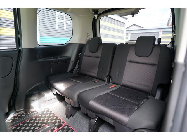 セレナ ハイウェイスター Vセレクション 衝突安全ボディ I-STOP VDC デュアルエアコン Aクルーズ LEDヘッドライト オートライト 3列シート キーレス ウォークスルー フルフラットシート パワーウインドウ エアバッグ ABS(36枚目)