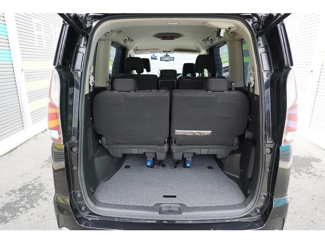 セレナ ハイウェイスター Vセレクション 衝突安全ボディ I-STOP VDC デュアルエアコン Aクルーズ LEDヘッドライト オートライト 3列シート キーレス ウォークスルー フルフラットシート パワーウインドウ エアバッグ ABS(37枚目)