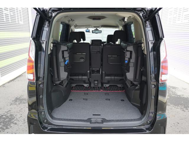 セレナ ハイウェイスター Vセレクション 衝突安全ボディ I-STOP VDC デュアルエアコン Aクルーズ LEDヘッドライト オートライト 3列シート キーレス ウォークスルー フルフラットシート パワーウインドウ エアバッグ ABS(38枚目)