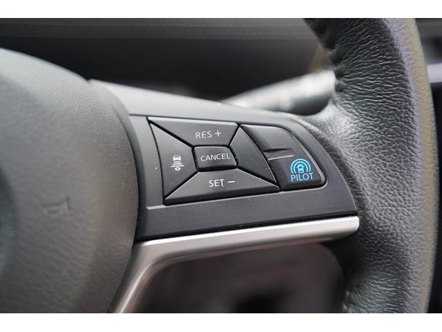 セレナ ハイウェイスター Vセレクション 衝突安全ボディ I-STOP VDC デュアルエアコン Aクルーズ LEDヘッドライト オートライト 3列シート キーレス ウォークスルー フルフラットシート パワーウインドウ エアバッグ ABS(42枚目)