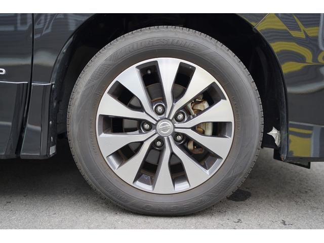 セレナ ハイウェイスター Vセレクション 衝突安全ボディ I-STOP VDC デュアルエアコン Aクルーズ LEDヘッドライト オートライト 3列シート キーレス ウォークスルー フルフラットシート パワーウインドウ エアバッグ ABS(70枚目)