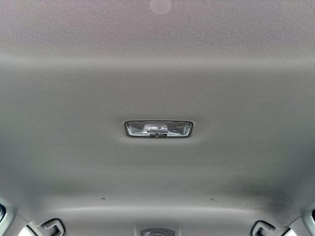 プリウス Ｓ　ナビ　テレビ　バックモニター　ブルートゥース　スマートキープッシュスタート　電動格納ミラー　ＥＴＣ　ステアリングリモコン　ウインカーミラー（22枚目）