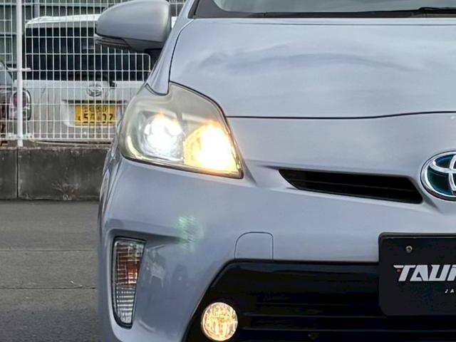 プリウス Ｓ　ナビ　テレビ　バックモニター　ブルートゥース　スマートキープッシュスタート　電動格納ミラー　ＥＴＣ　ステアリングリモコン　ウインカーミラー（50枚目）