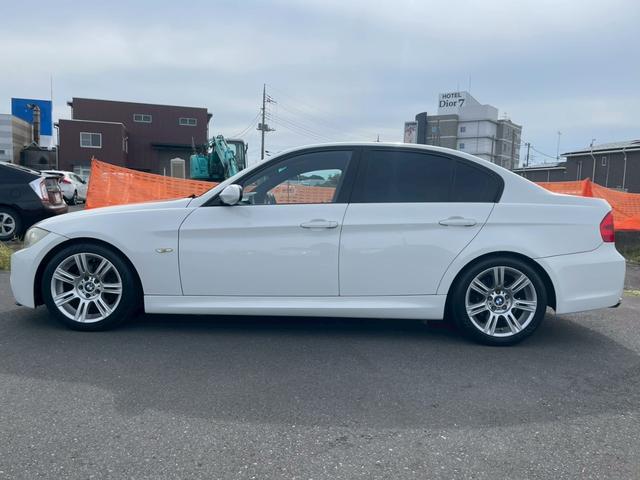 ３シリーズ 　３２３ｉ　Ｍスポーツ　ナビ　テレビ　バックモニター　プッシュスタート　オートエアコン　パワーウインドウ　パワーステアリング　純正１７インチアルミホイール　ＥＴＣ（14枚目）