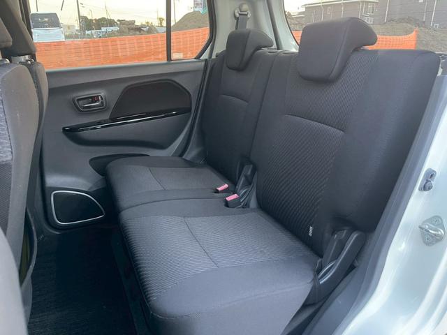 ワゴンＲスティングレー Ｔ　ナビ　オートエアコン　パドルシフト　シガーソケット　スマートキープッシュスタート　ＥＴＣ　純正１５インチアルミホイール　フォグライト（18枚目）