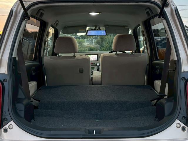 ミラココア ココアＸ　ナビ　テレビ　ＥＴＣ　ライトレベライザー　オートエアコン　電動格納ミラー　パワーウインドウ　パワーステアリング　バイザー　アームレスト（22枚目）