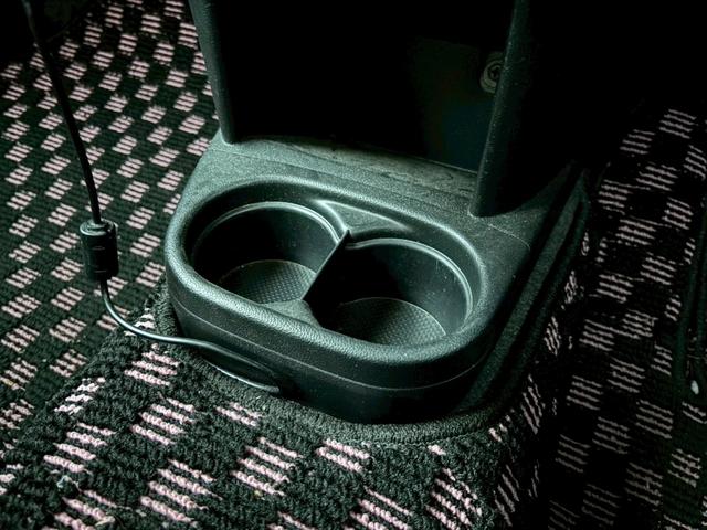 ミラココア ココアＸ　ナビ　テレビ　ＥＴＣ　ライトレベライザー　オートエアコン　電動格納ミラー　パワーウインドウ　パワーステアリング　バイザー　アームレスト（38枚目）