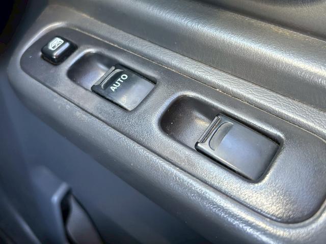 ジムニー ランドベンチャー ランドベンチャー・4WD・オートマ・ETC・社外ナビ・ワンセグTV・マニュアルエアコン・電動格納ミラー・キーレス・ルーフラック・ハーフレザー(31枚目)