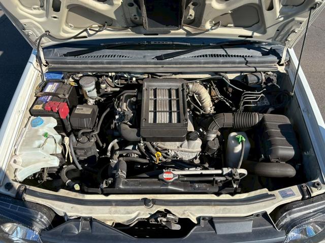 ジムニー ランドベンチャー ランドベンチャー・4WD・オートマ・ETC・社外ナビ・ワンセグTV・マニュアルエアコン・電動格納ミラー・キーレス・ルーフラック・ハーフレザー(42枚目)