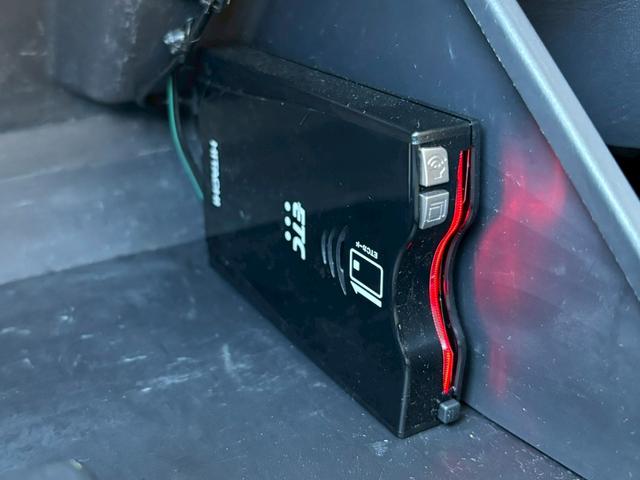 ジムニー ランドベンチャー ランドベンチャー・4WD・オートマ・ETC・社外ナビ・ワンセグTV・マニュアルエアコン・電動格納ミラー・キーレス・ルーフラック・ハーフレザー(47枚目)