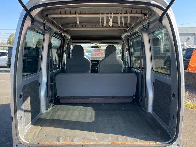 ハイゼットカーゴ ＤＸ　デラックス・令和９年６月車検・入ルーフ・オートマ・ヘッドライトレベライザー・マニュアルエアコン・純正ラジオ・オートウィンドウ（23枚目）