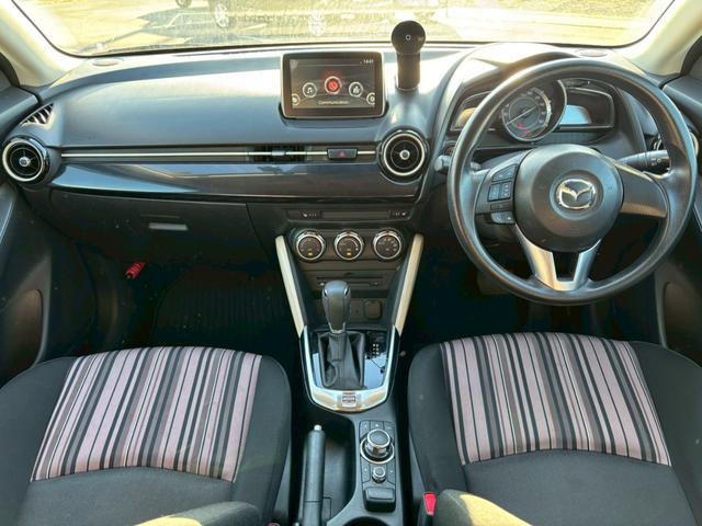 デミオ 　１３Ｓ　アーバンスタイリッシュモード・ナビ・テレビ・シティブレーキサポート・ブラインドスポットモニター・プッシュスタート・ＥＴＣ（18枚目）