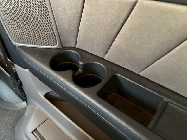 アルファードＧ 　ＡＳ　プライムセレクション・ナビ・バックモニター・両側電動スライドドア・社外ＡＷ・電動格納ミラー・キーレス・オートエアコン・８人乗り（35枚目）