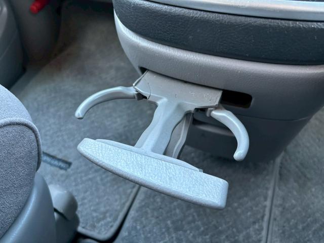 アルファードＧ 　ＡＳ　プライムセレクション・ナビ・バックモニター・両側電動スライドドア・社外ＡＷ・電動格納ミラー・キーレス・オートエアコン・８人乗り（48枚目）