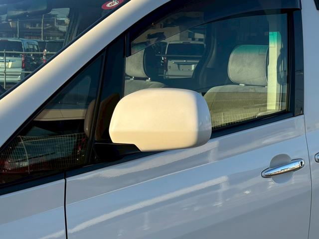 アルファードＧ 　ＡＳ　プライムセレクション・ナビ・バックモニター・両側電動スライドドア・社外ＡＷ・電動格納ミラー・キーレス・オートエアコン・８人乗り（51枚目）