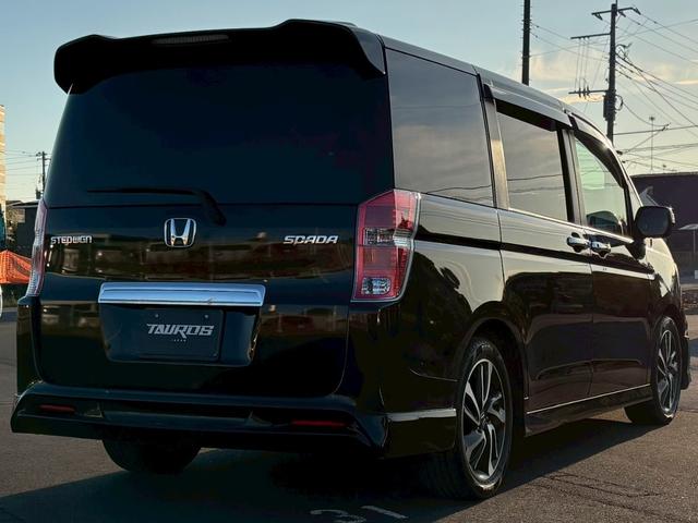 ステップワゴンスパーダ S スパーダS 車検令和9年4月・社外ナビ・エアロ・純正17インチアルミ・左側パワースライドドア・バックカメラ・テレビ・フリップダウンモニター・オートエアコン・ETC・電動格納ミラー・シートカバー(12枚目)