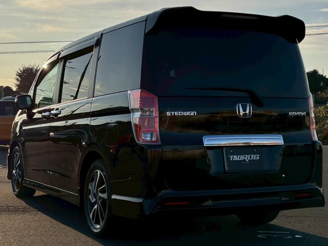 ステップワゴンスパーダ S スパーダS 車検令和9年4月・社外ナビ・エアロ・純正17インチアルミ・左側パワースライドドア・バックカメラ・テレビ・フリップダウンモニター・オートエアコン・ETC・電動格納ミラー・シートカバー(14枚目)