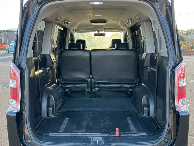 ステップワゴンスパーダ S スパーダS 車検令和9年4月・社外ナビ・エアロ・純正17インチアルミ・左側パワースライドドア・バックカメラ・テレビ・フリップダウンモニター・オートエアコン・ETC・電動格納ミラー・シートカバー(32枚目)