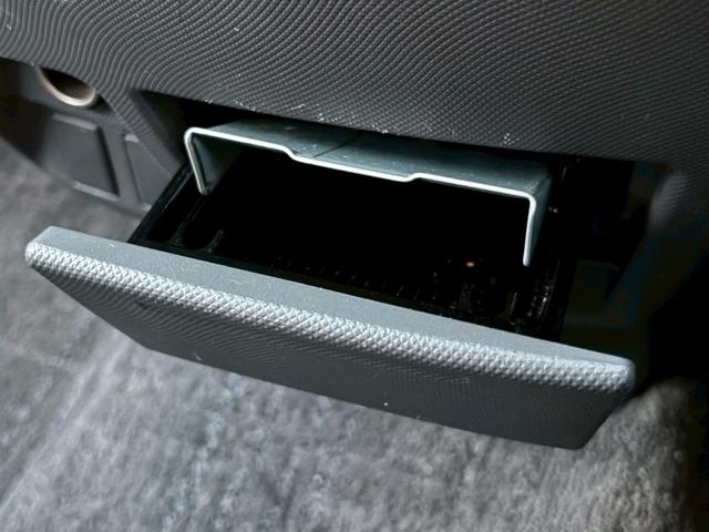 エスティマ アエラス　アエラス・純正ナビ・テレビ・バックモニター・フリップダウンモニター・左側電動スライドドア・オートエアコン・クルーズコントロール（58枚目）