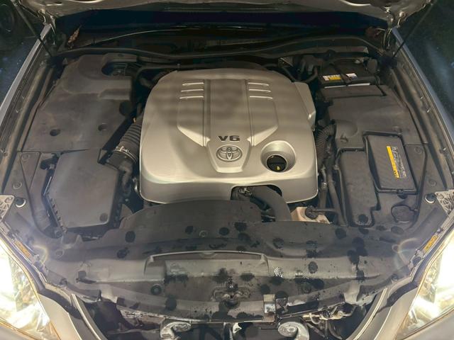 クラウン ２．５ロイヤルサルーン　プレミアムエディション　２．５ロイヤルサルーンプレミアムエディション　純正ナビ・バックカメラ・純正１６インチアルミホイール・デュアルオートエアコン・ＥＴＣ・電動格納ミラー・クルーズコントロール（62枚目）