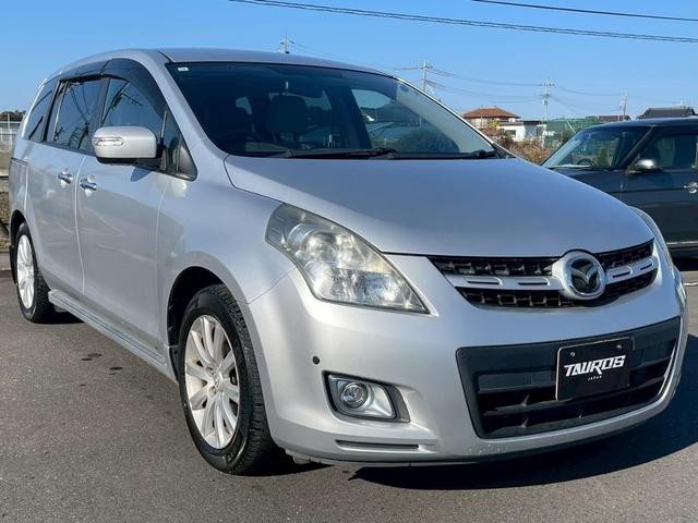 ＭＰＶ ２３Ｃ　スポーティパッケージ　Ｕスタイル　ナビ・両側パワースライドドア・バックカメラ・オットマン・テレビ・純正１７インチアルミホイール・オートエアコン・ＥＴＣ・スマートキー（9枚目）