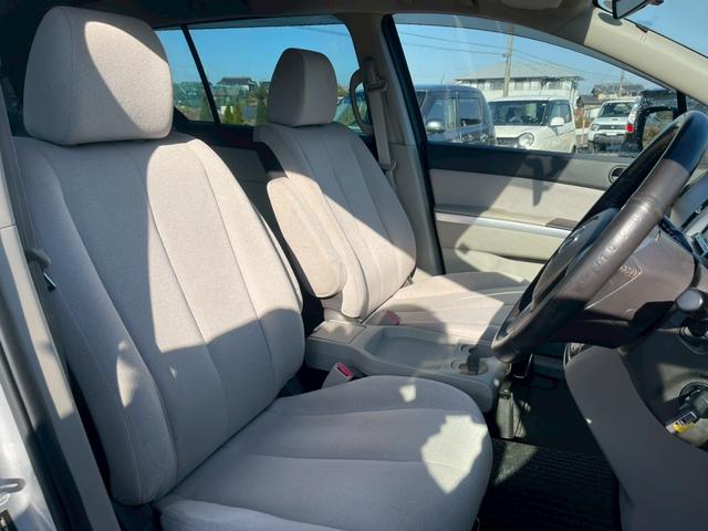 ＭＰＶ ２３Ｃ　スポーティパッケージ　Ｕスタイル　ナビ・両側パワースライドドア・バックカメラ・オットマン・テレビ・純正１７インチアルミホイール・オートエアコン・ＥＴＣ・スマートキー（20枚目）