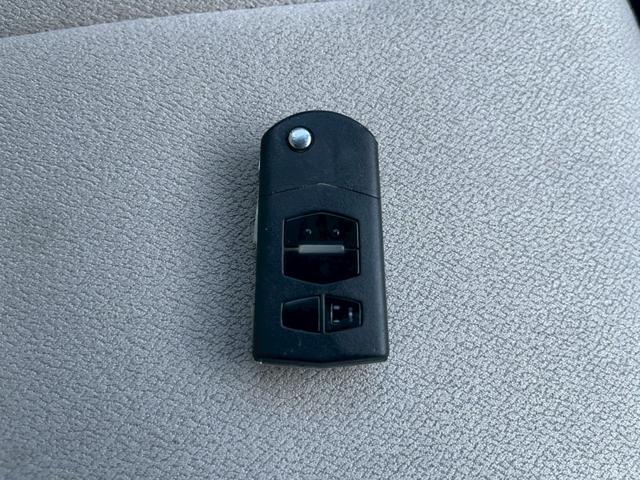 ＭＰＶ ２３Ｃ　スポーティパッケージ　Ｕスタイル　ナビ・両側パワースライドドア・バックカメラ・オットマン・テレビ・純正１７インチアルミホイール・オートエアコン・ＥＴＣ・スマートキー（51枚目）