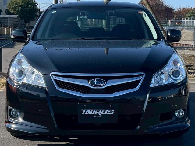 レガシィツーリングワゴン ２．５ｉアイサイト　車検令和９年３月・ナビ・テレビ・バックカメラ・純正１７インチアルミホイール・オートエアコン・スマートキープッシュスタート・アイサイト・電動格納ミラー（8枚目）