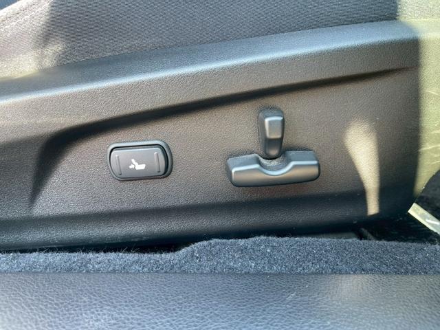 レガシィツーリングワゴン ２．５ｉアイサイト　車検令和９年３月・ナビ・テレビ・バックカメラ・純正１７インチアルミホイール・オートエアコン・スマートキープッシュスタート・アイサイト・電動格納ミラー（23枚目）