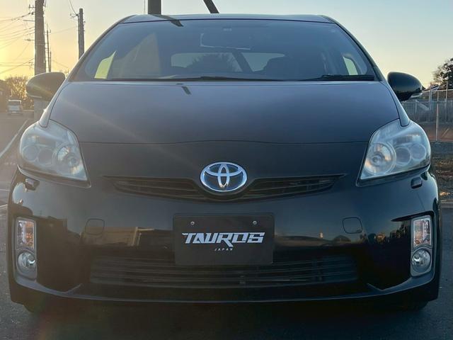 プリウス Sツーリングセレクション 社外ナビ/TVフルセグ/ビルトインETC/バックモニター/プッシュスタート/純正AW/オートエアコン/ドライブレコーダー前(8枚目)